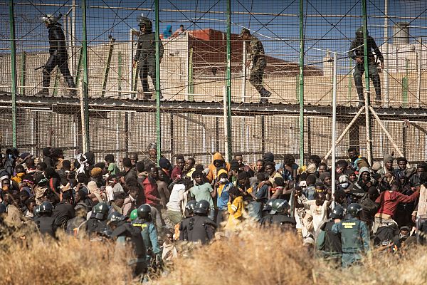 Melilla califica de "desproporcionada" la actuación de Marruecos en el salto a la valla: "Es una barbaridad"