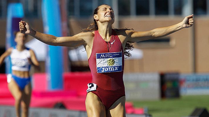 Sara Gallego bate otra vez el récord de España de 400 vallas