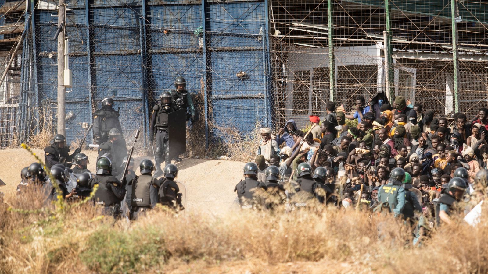 Las ONG denuncian el uso de la violencia de la polícía marroquí en la frontera