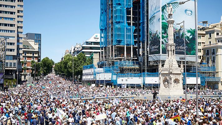 Miles de personas se manifiestan en Madrid contra el aborto
