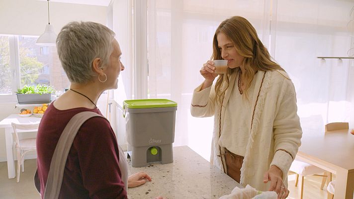 Planeta R - La Martina Klein visita 'Abono KM0' a Planeta R