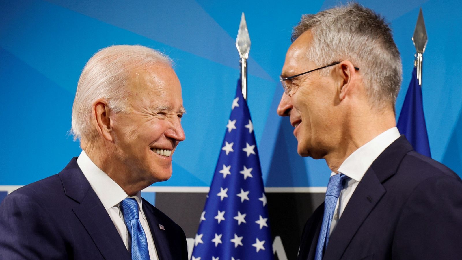 Biden y Stoltenberg en el primer día de la cumbre de la OTAN