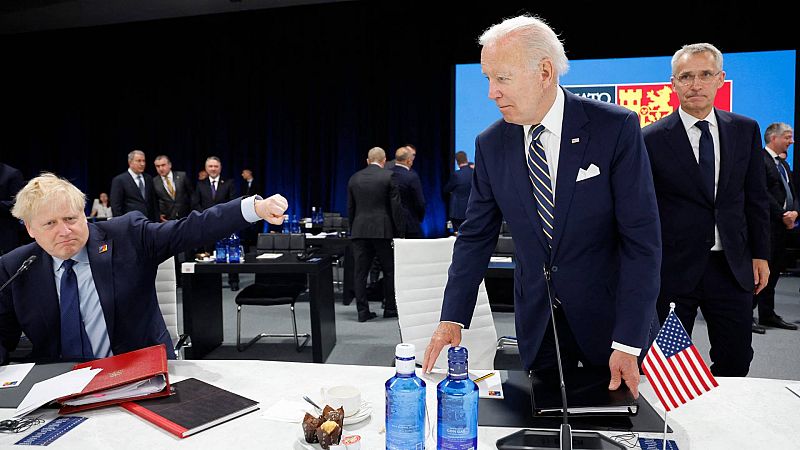 Joe Biden y Boris Johnson, en la cumbre de la OTAN