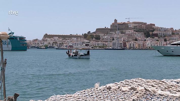 Ibiza y su única mujer pescadora 