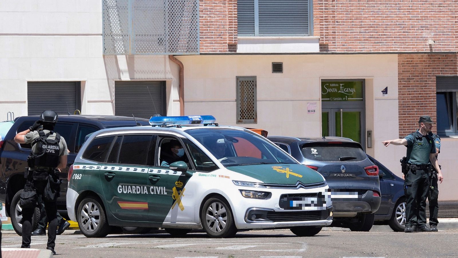 Se entrega el hombre que mató a un vecino en Valladolid