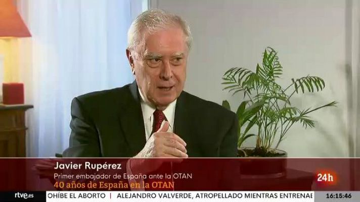 Javier Rupérez, primer embajador de España ante la OTAN