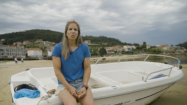 El proyecto "Aguas Limpias" enseña a cuidar las playas de la mano de Teresa Portela