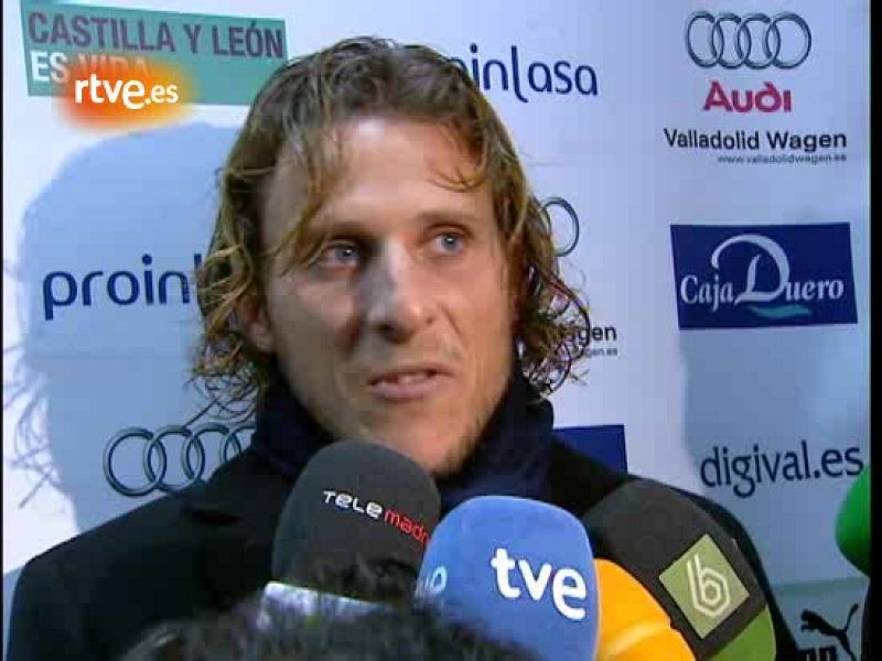 El delantero uruguayo del Atlético Forlán, que ha anotado el segundo gol de su equipo, ha explotado delante de los micrófonos y criticó la actitud de los medios durante la semana después de la derrota en Huelva.