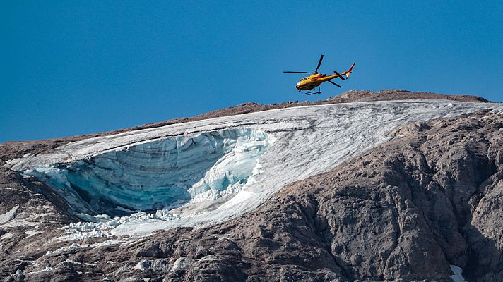 Telediario 1 - Los expertos advierten que el cambio climático contribuye al desprendimiento de los glaciares
