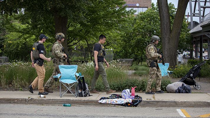 Seis muertos y decenas de heridos en un tiroteo en EE.UU. 