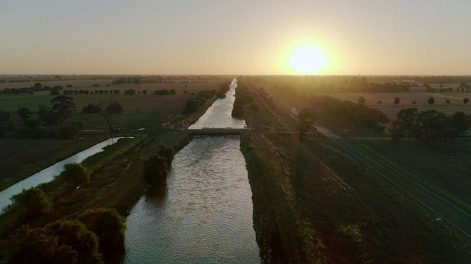 La noche temática - Los señores del agua - Documental en RTVE