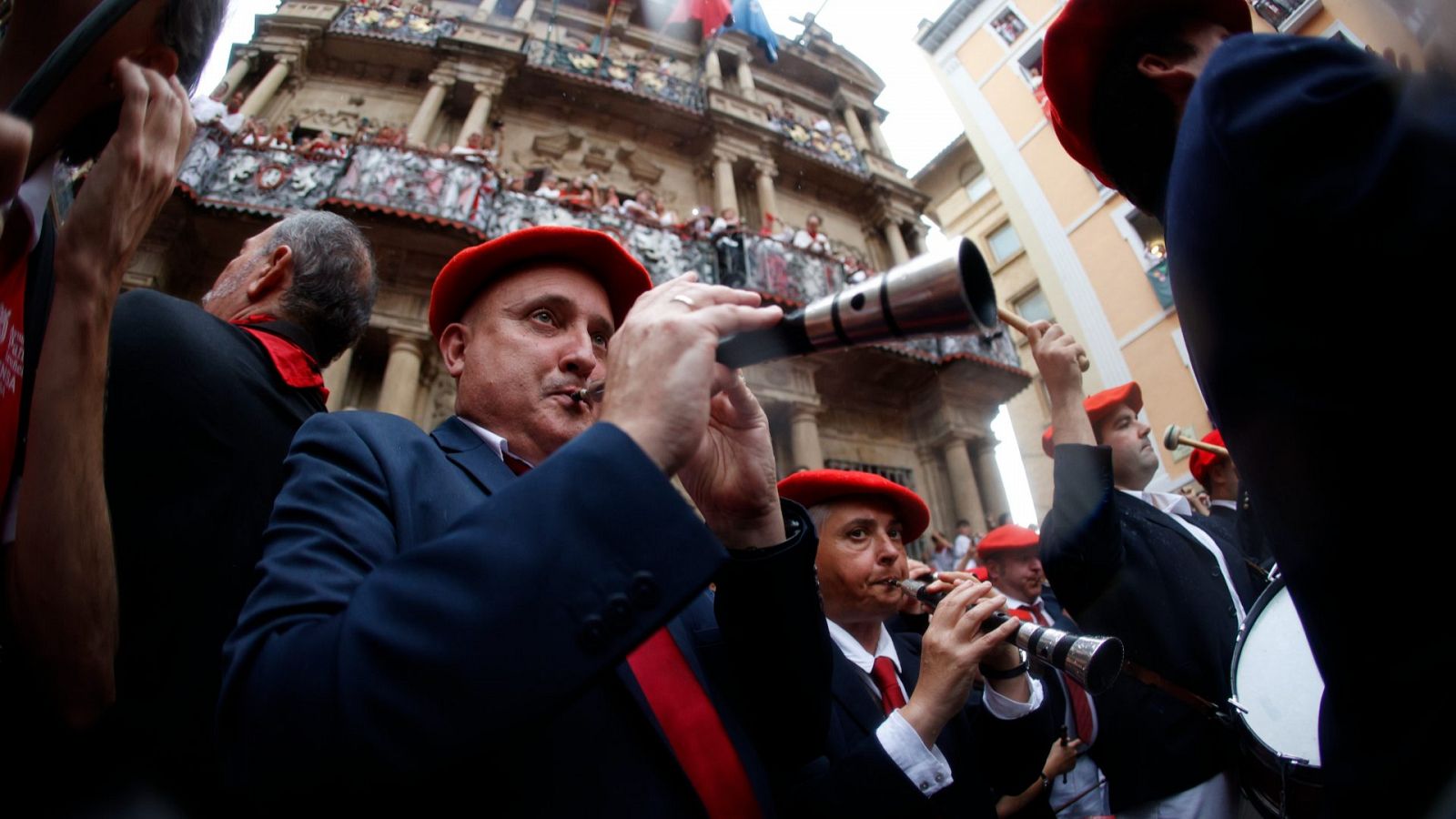 Hemingway, las peñas o el 'Riau riau': conoce algunas de las curiosidades de los Sanfermines