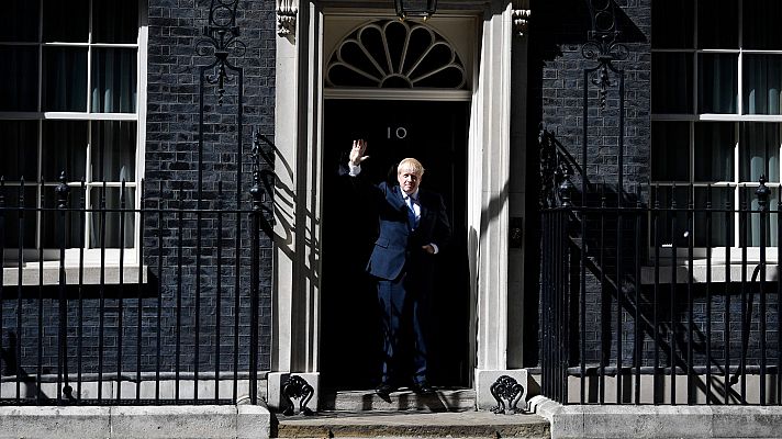 Telediario 1 - El paso de Boris Johnson por Downing Street