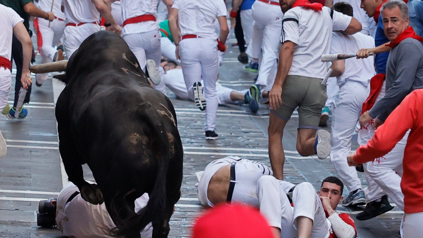 Segundo encierro de los Sanfermines 2022 con toros de Fuente Ymbro