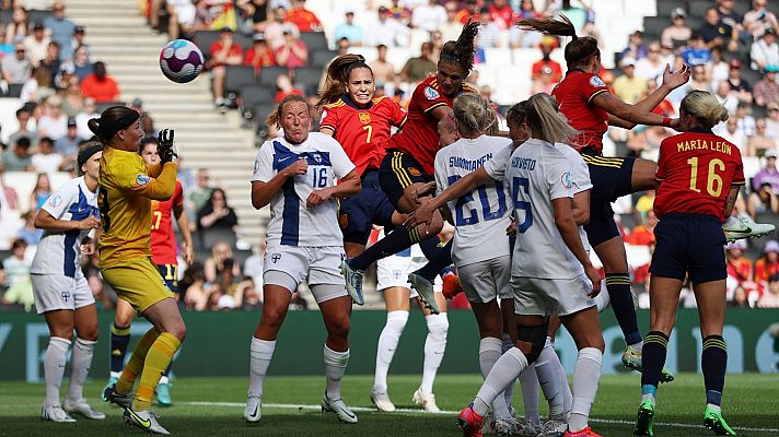 Gol de Paredes (1-1) en el España 4-1 Finlandia