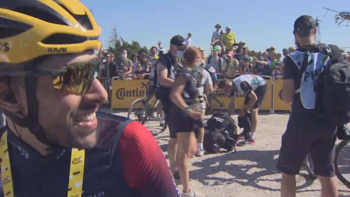 Ciclismo - Tour 2022 | Castroviejo: "Seguimos teniendo a tres delante"