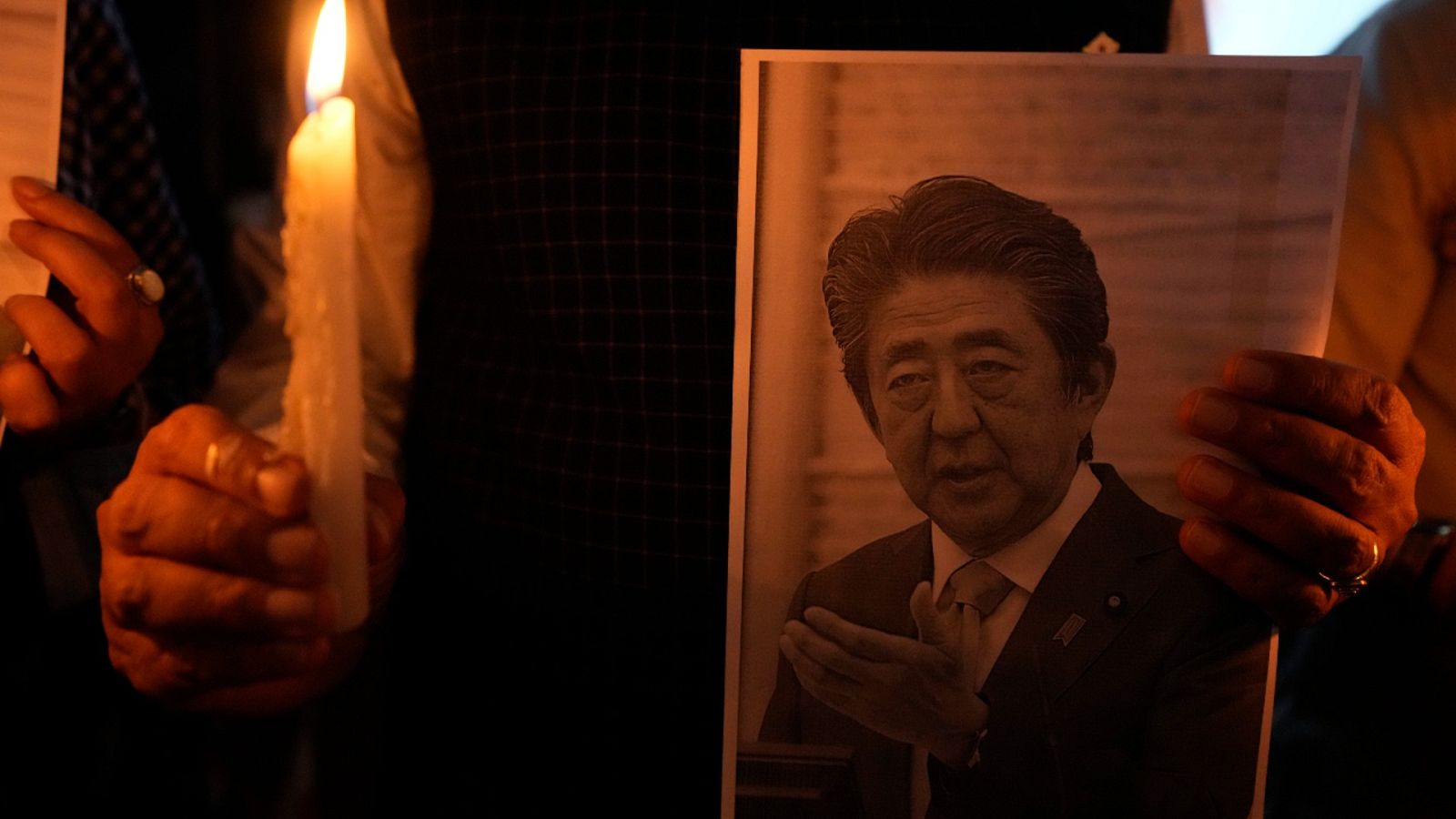 Fallos en el dispositivo de seguridad de Shinzo Abe  