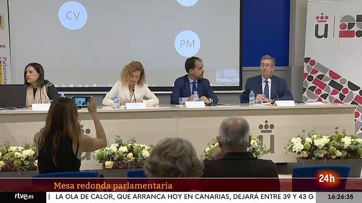 Parlamento - Curso de verano parlamentario