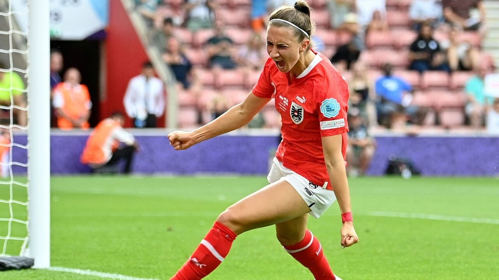 Eurocopa 2022 | Gol de Naschenweng: Austria 2-0 Irlanda del Norte -- Ver ahora