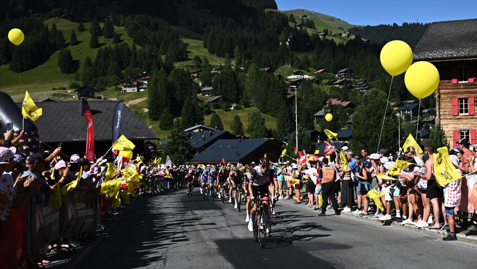 Tour 2022 | Media montaña antes de los gigantes alpinos