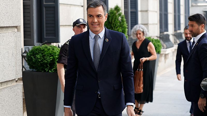 Sánchez: "Soy plenamente consciente de las dificultades y de que cuesta llegar a fin de mes"