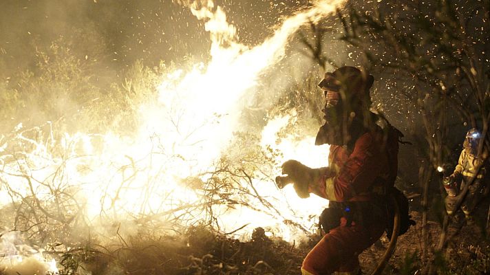 Telediario 1 - Las Hurdes y Salamanca en alerta por incendio