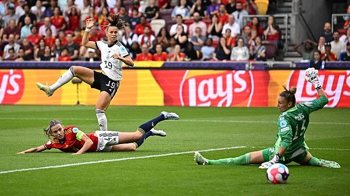  - Un error de Sandra Paños propició el primer gol de Alemania