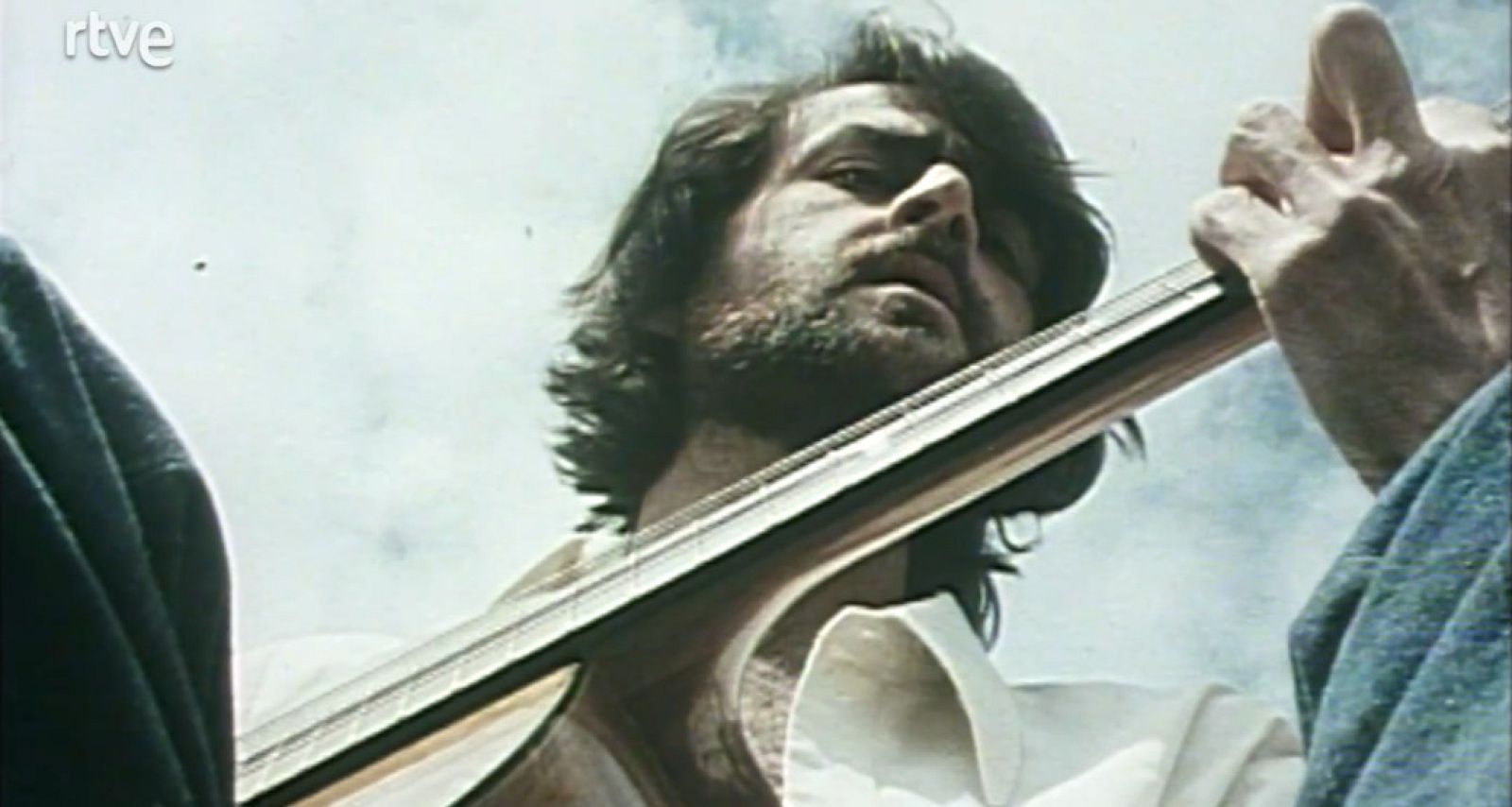 Yo canto - Luis Eduardo Aute