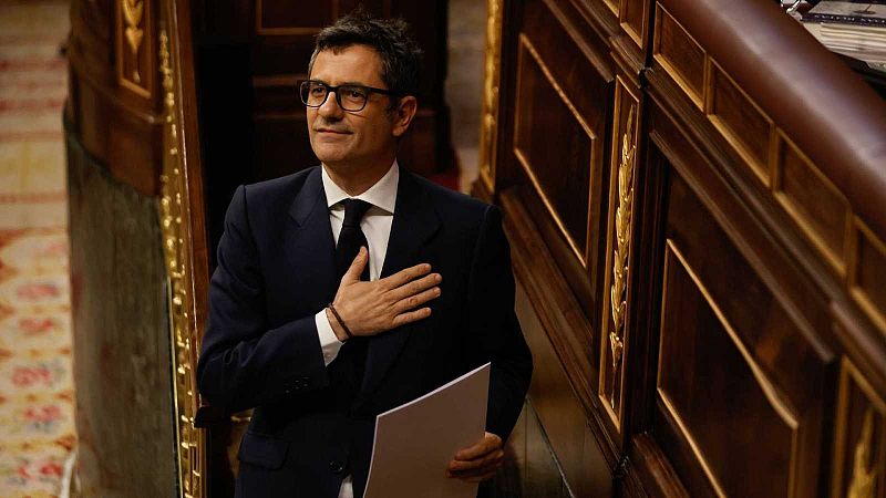 La Ley de Memoria Democrática sale adelante en el Congreso entre fuertes críticas por el apoyo de Bildu