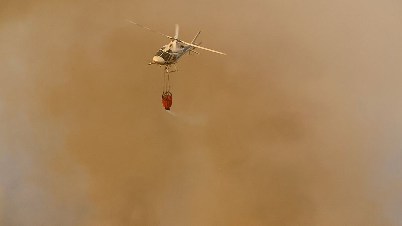 El fuego arrasa miles hectreas en Cceres y llega al Parque Nacional de Monfrage