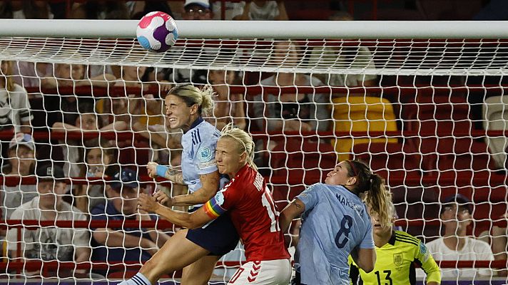 Fútbol - Camp. Europa femenino: España - Dinamarca