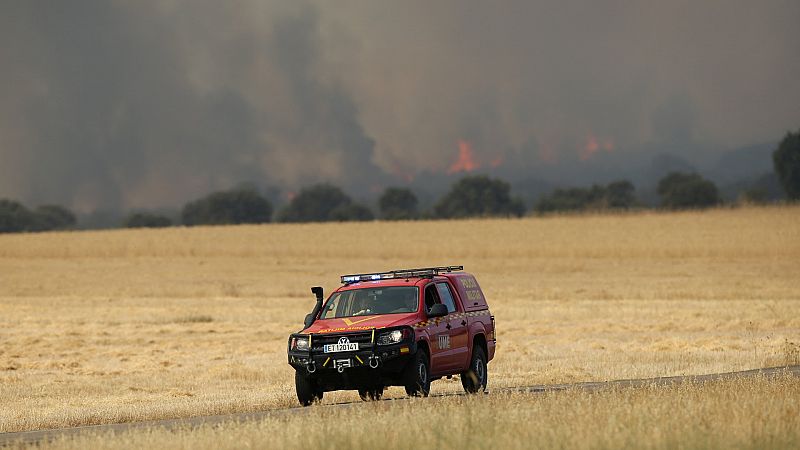 Los incendios forestales en España causan ya dos muertos - Ver ahora