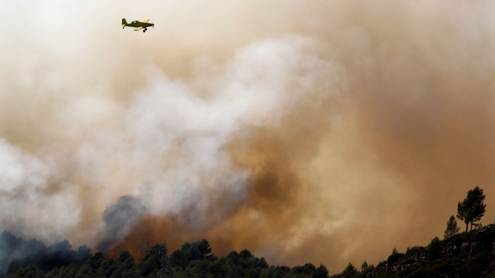 Arde España: casi 30.000 hectáreas quemadas en una semana