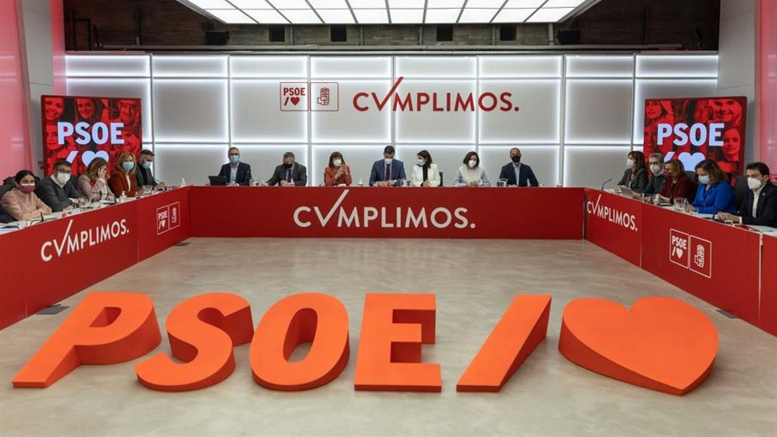 Sánchez refuerza su núcleo duro y rearma al PSOE de cara a 2023