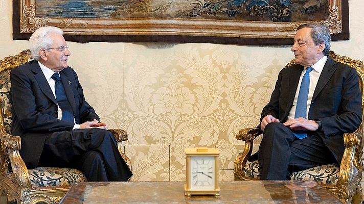 Telediario 1 - Draghi presenta su dimisión tras disolverse la coalición de gobierno