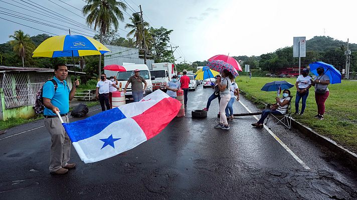 Telediario 2 - Panamá vive una de las mayores crisis sociales de sus últimos años