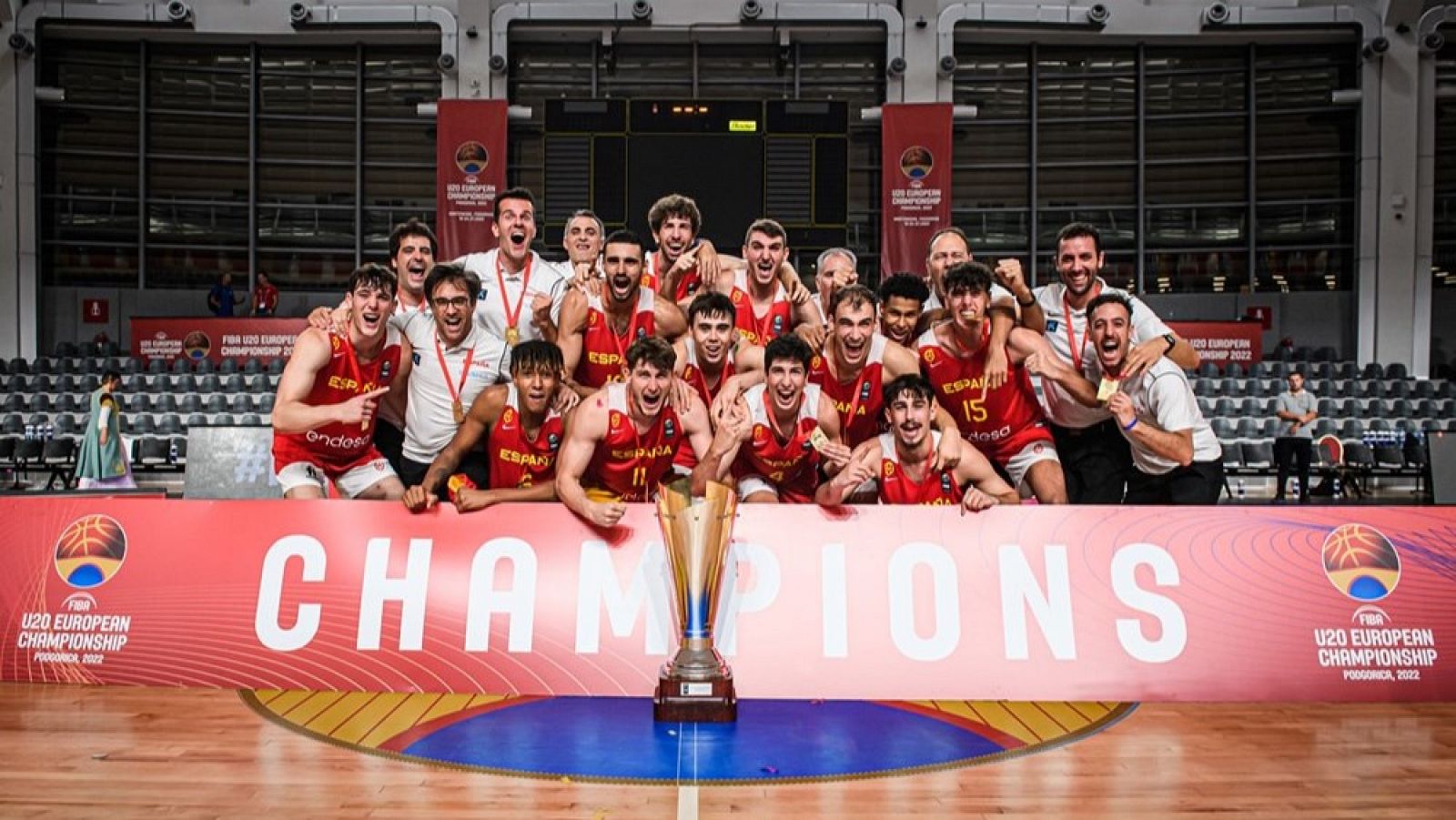 España gana a Lituania y es sub20 de baloncesto