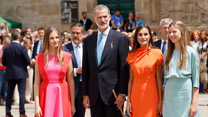 El rey reivindica ante el Apóstol la fuerza de los españoles