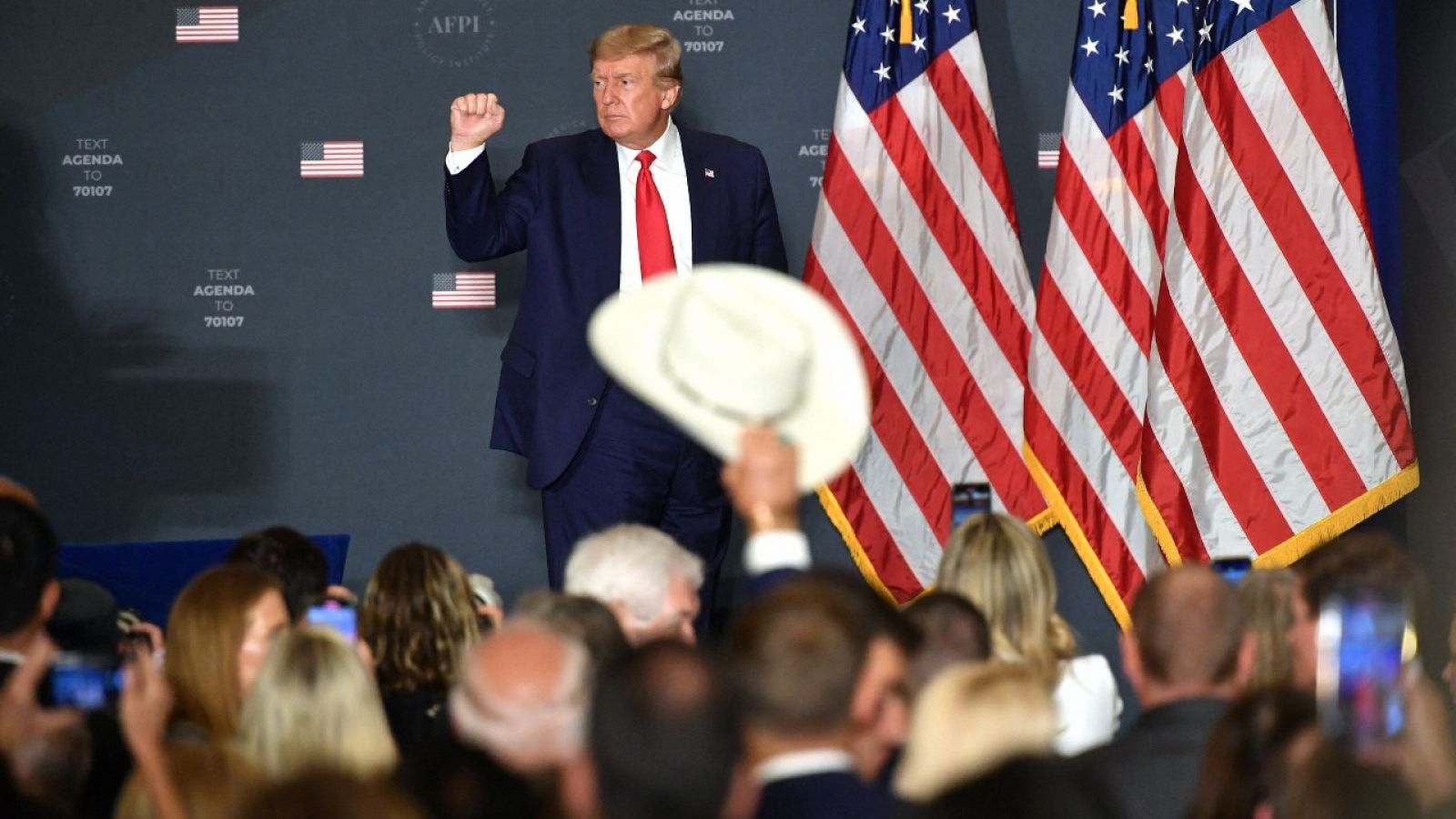 Trump vuelve a la carga | Ver