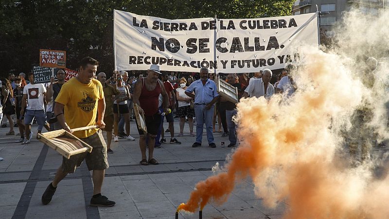Más de 4.000 personas se manifiestan en Zamora ante el "dramático futuro" de la Sierra de la Culebra