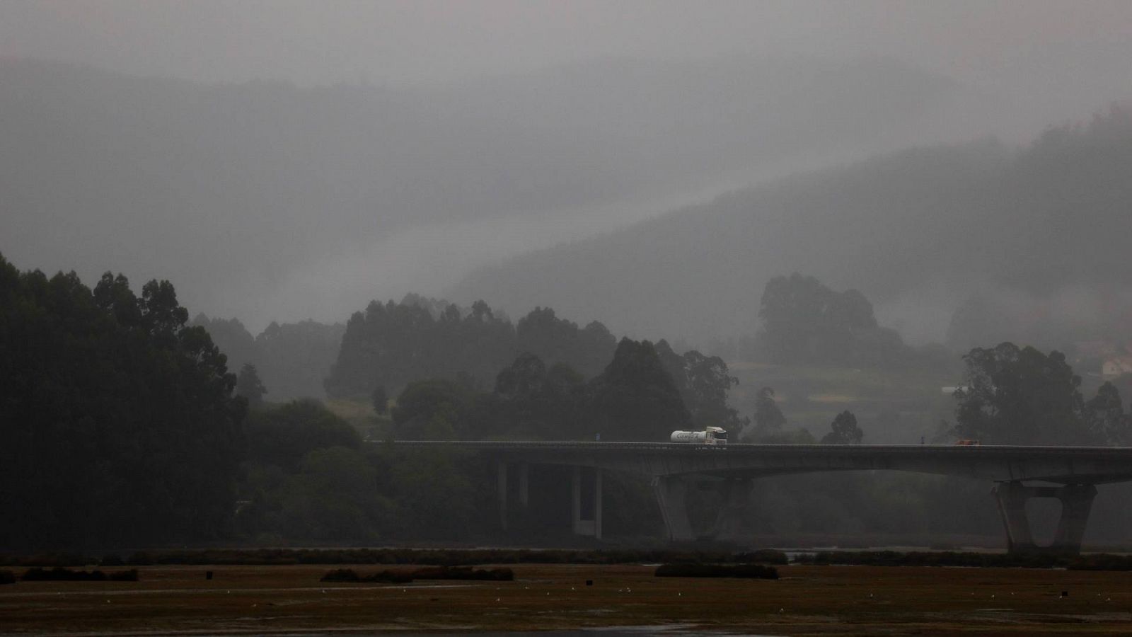 Intensas lluvias y granizo en Castellón | Ver