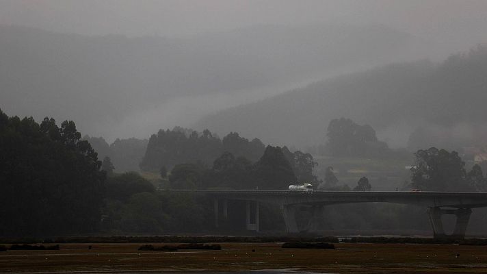 Las intensas lluvias y el granizo destrozan los cultivos del interior de Castellón