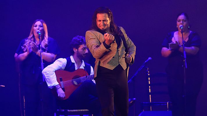 Telediario Fin de Semana - Una treintena de artistas rinden tributo a la memoria de Paco de Lucía