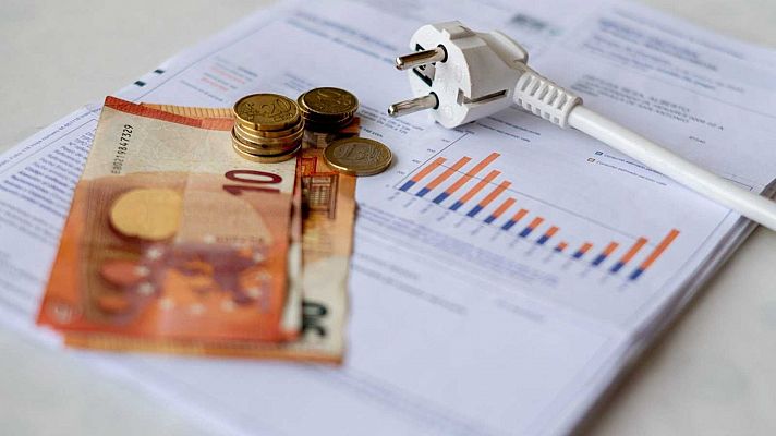 La hora de La 1 - El Gobierno trata de recortar un 7% el consumo de gas