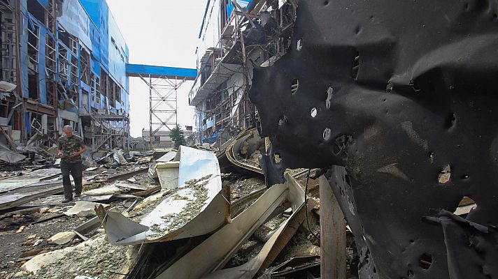 Telediario 1 - Rusia intensifica su ofensiva en el Donbás