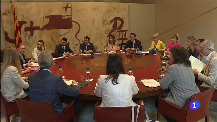 L'Informatiu - Aragonès apunta a CUP i comuns per pactar els pressupostos