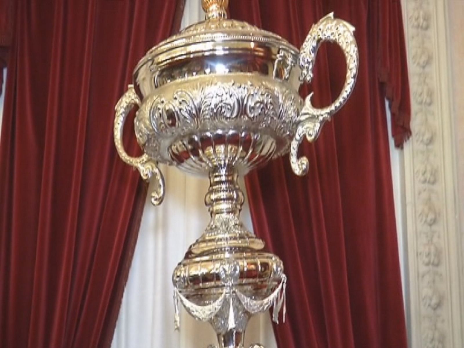 Cádiz CF - At. Madrid, mañana a las 21h - Ver ahora