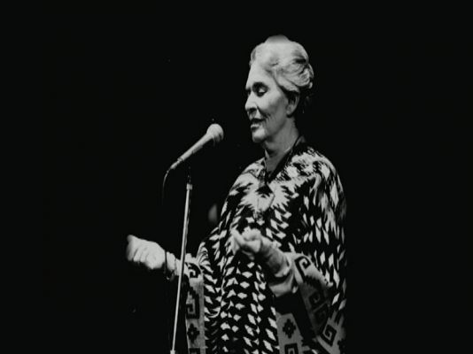 Noticias Andalucía - Dibujando a "Chavela la chamana"