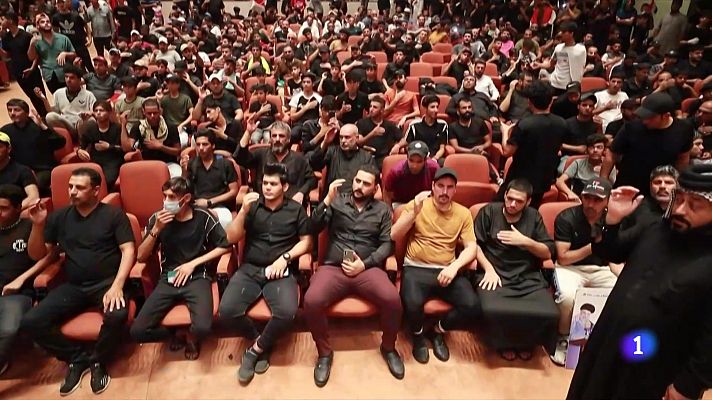 Telediario 2 - Los manifestantes pro-Sadr llevan diez días ocupando el Parlamento de Irak
