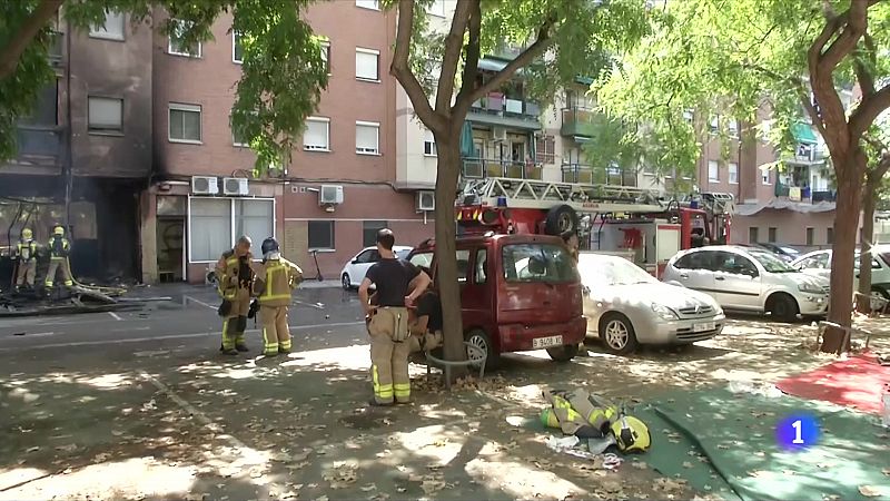 Els baixos on s'ha originat l'incendi estaven ocupats